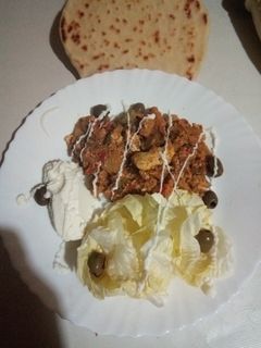 صورة لوصفة شكشوكة بالفلفل والبطاطا والكوسا