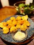 Fritos de pixin (rape) con ensalada de espinacas, uvas y coco 🥥 con vinagre balsámico de frambuesas