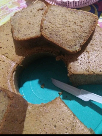 Langkah Gampang Menyiapkan Resep BOLU PISANG OVEN MOIST, ENAK DAN SANGAT EMPUK yang Lezat Anti Ribet, Uenak Banget