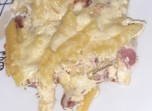 O poză a rețetei Penne carbonara la cuptor.