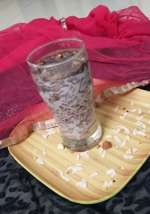A picture of Roasted poha milkshake.