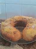 Rosca de reyes rellena con crema pastelera