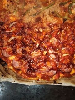 Una foto de Pizza con quesitos, de Mar y Tierra
