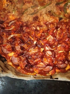 Una foto de Pizza con quesitos, de Mar y Tierra