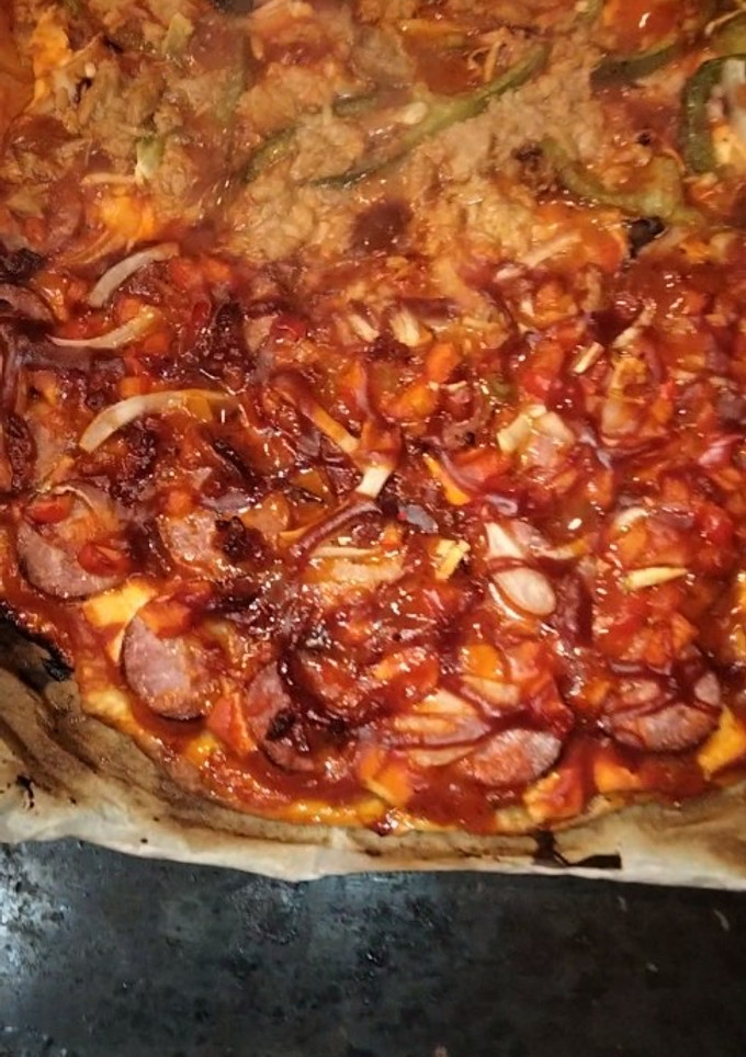 Una foto de Pizza con quesitos, de Mar y Tierra