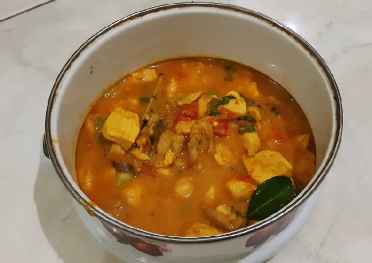Ayam Pedas Khas Minahasa