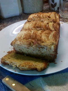 Una foto de Budín de manzana y canela 🍏