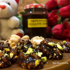 A picture of Walnuts Choco Bites – Perfect Gift For Valentine Day.