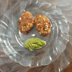 A picture of Matar Chiwada Cutlet.