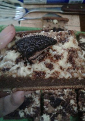 Foto resep Brownies milo toping keju lumer oreo