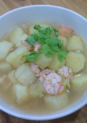 Hình của món Canh khoai từ nấu tôm.