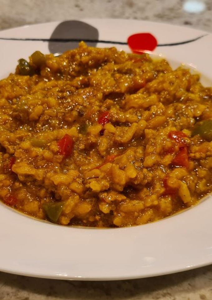 Una foto de Arroz con carne picada