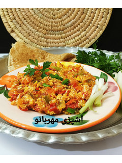 عکسی از دستور املت پیازچه و گوجه