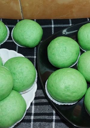 Foto resep Bakpao pandan ekonomis isi coklat meskipun sudah dingin tetap lembut
