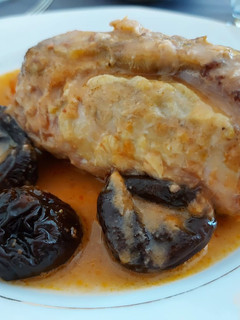 Una foto de Muslitos de pollo rellenos