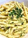 Trofie con zucchine e acciughe