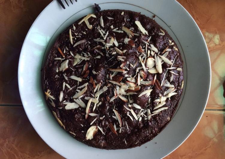 Cara Gampang Membuat Brownies Kismis Kenari, Bisa Manjain Lidah