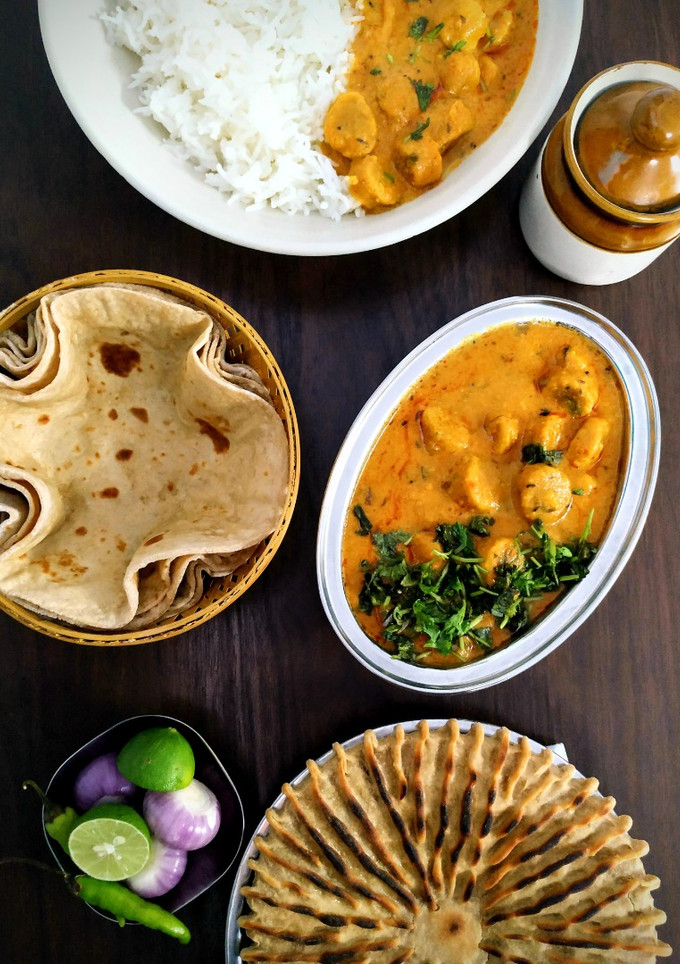 मिन्टी बेसन गट्टा रेसिपी मुख्य फोटो
