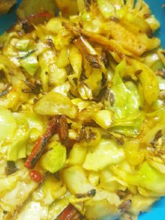 पत्ता गोभी सलाद (patta gobi salad recipe in Hindi) रेसिपी मुख्य फोटो