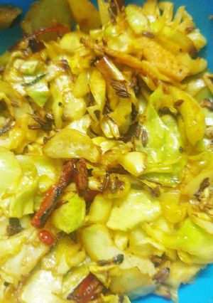 पत्ता गोभी सलाद (patta gobi salad recipe in Hindi) रेसिपी मुख्य फोटो
