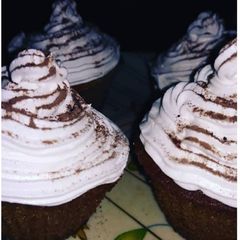 A picture of Chocolate cupcake.