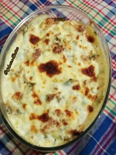 صورة لوصفة ڨراتا الشوفلور والبطاطا بصلصة الجبن 😍😋