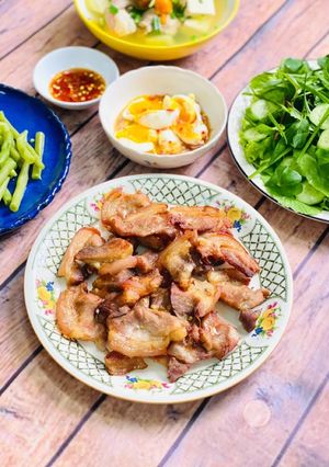 Hình của món Thịt Ba Rọi Nướng Muối Ớt.