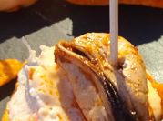 Una foto de pinchos de mejillones