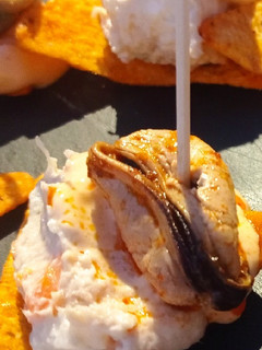Una foto de Pincho de mejillón en escabeche