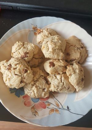 A picture of Bounty chocolate chip Oat Cookies☺.
