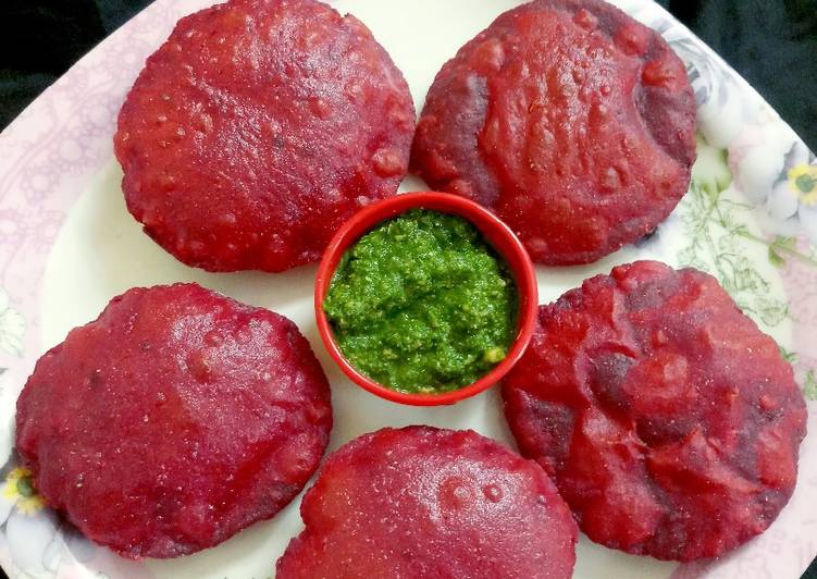 Beet root poori