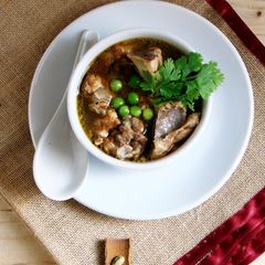 A picture of Nihari Tender Lamb Bones Soup.