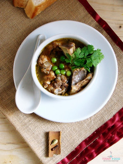 A picture of Nihari Tender Lamb Bones Soup.