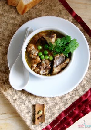 A picture of Nihari Tender Lamb Bones Soup.