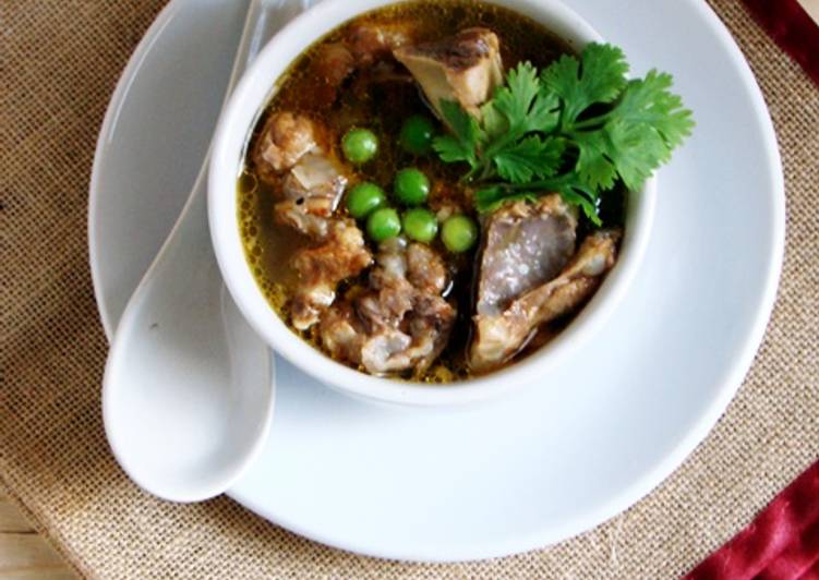 Recipe of Quick Nihari Tender Lamb Bones Soup