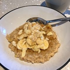 Banana and Brown Sugar Porridge A picture of Banana and Brown Sugar Porridge.