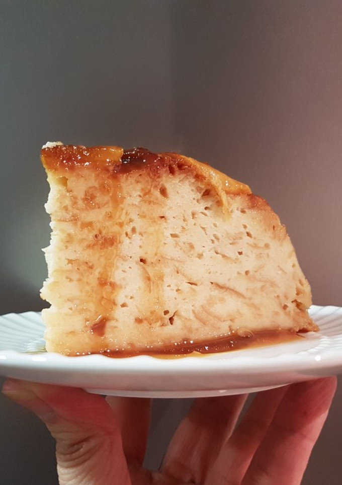 Una foto de Budín de pan y manzana caramelizada!!