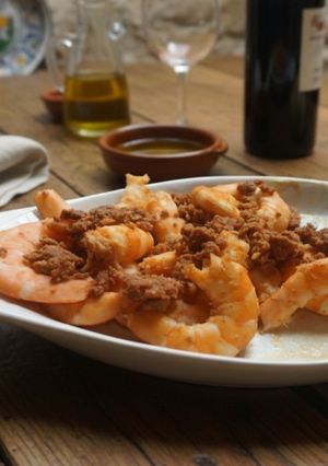 Una foto de Langostinos Cocidos con Picadillo de Soria