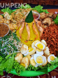 Foto resep Nasi Kuning Tumpeng