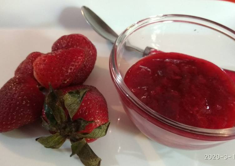 Very easy recipe of strawberry jam