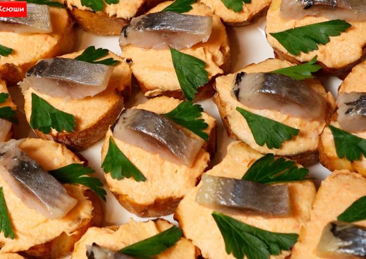 Бутерброды с селедкой