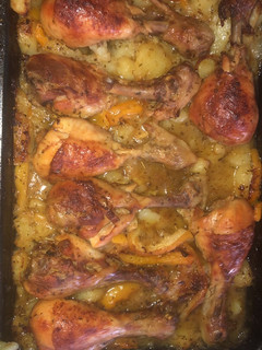 Una foto de Muslos de pollo al limón