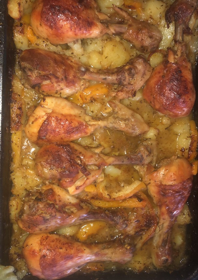 Una foto de Muslos de pollo al limón