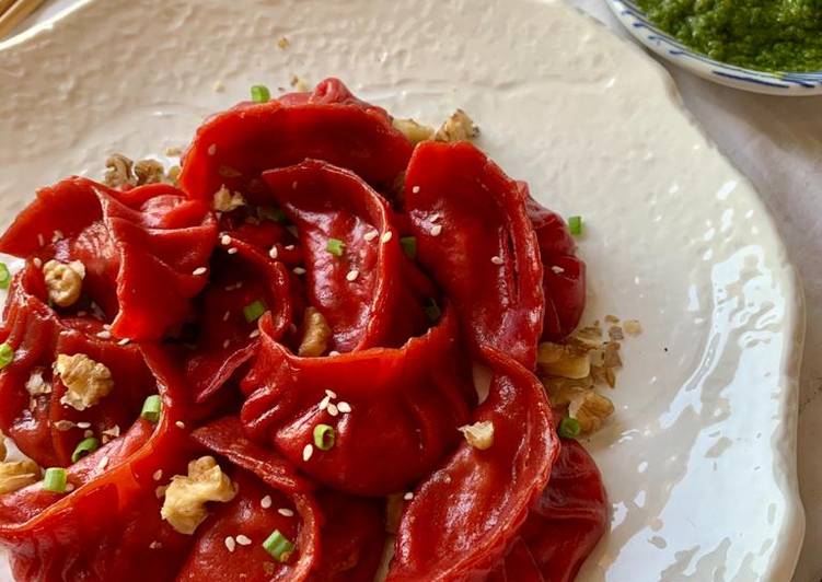 Steps to Make Super Quick Homemade Beetroot Walnut Momos