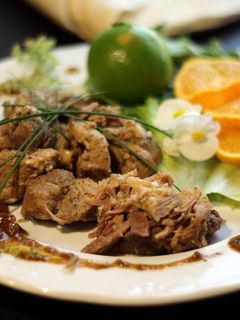 Una foto de Keto-Pinchitos de Cerdo Extra-Tiernos a la Mexicana en Olla rápida