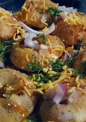 गोलगप्पे टाइम (Golgappe time recipe in hindi) रेसिपी मुख्य फोटो
