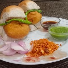 A picture of Vada pav.