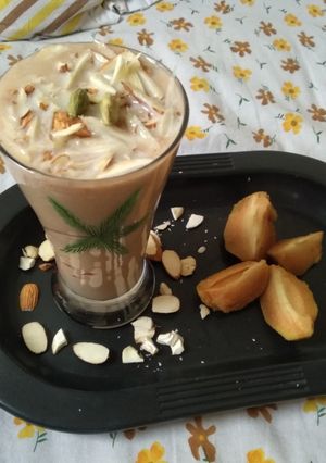 A picture of Cheeku shake 🍹🍹.