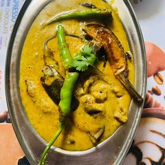A picture of Thakurbarir Ranna Special Brinjals curry, in Lunchtime.