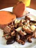 Cerdo con Hongos & Camote